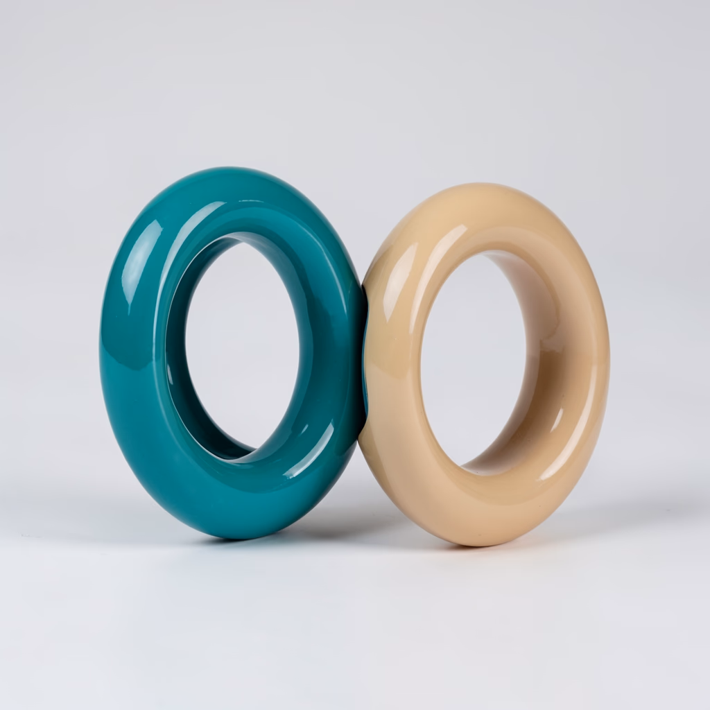 Fields — overlapping rings in white, dense arrangement